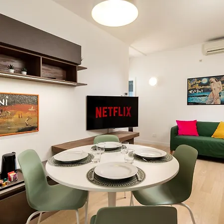 Modern 2-bed Flat, 250m From Sea Апартаменты